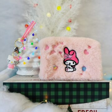 My Melody Makeup Bag and Hello Kitty Keychain Holiday Set