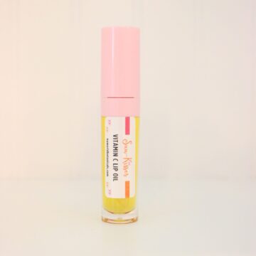Sun-Kisses Vitamin C Lip Oil