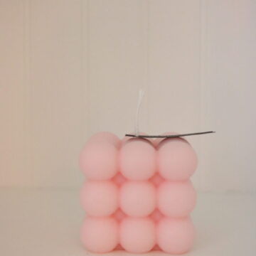 Peppermint Aromatherapy Bubble Candle- Baby Pink