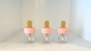 A La Carte: Flavour Lip Gloss (Popsicle)