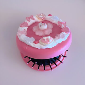 Decoden Folding Mini Hair Brush (New 2025!)