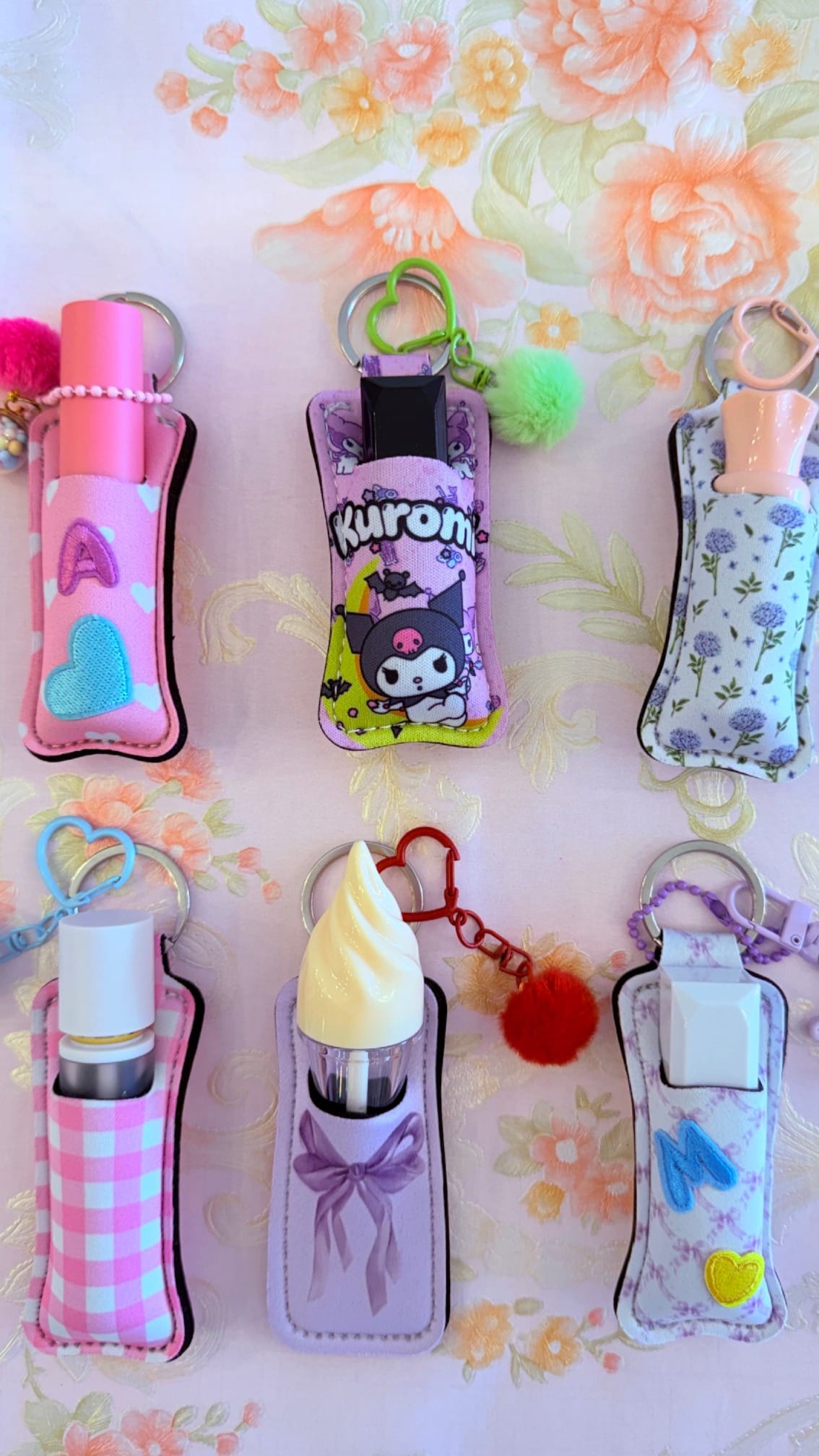 9 16 Variety Of Gloss Keychains