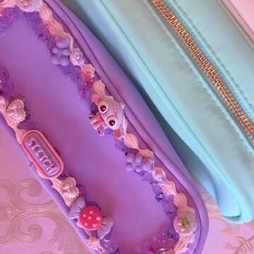 Decoden Slim Nylon Pouch