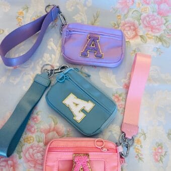 A La Carte: Personalized Wristlet Wallet