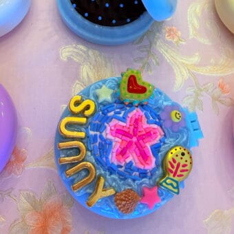 A La Carte: Decoden Mini Folding Hair Brush