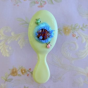 A La Carte: Decoden Mini Hair Brush