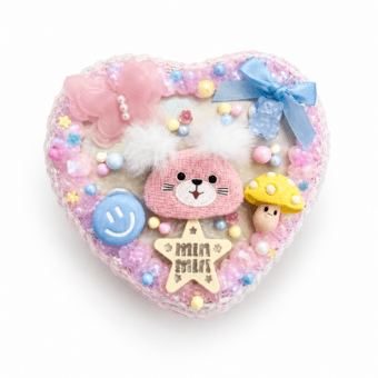 A La Carte: Heart Jewelry Box