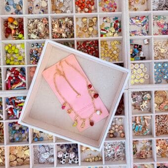 A La Carte: Custom Necklaces + Bracelets @ The Charm Bar 