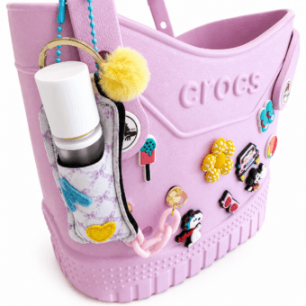 A La Carte: Crocs Beach Bag