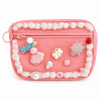 A La Carte: Personalized Wristlet Wallet
