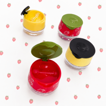 A La Carte: Soft Lip Scrub (Strawberry or Honey Pot)